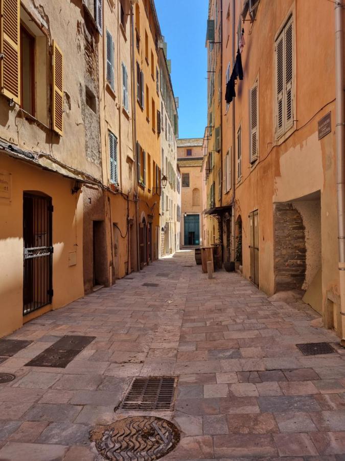 Chambre De Charme Dans La Citadelle Lejlighed Bastia  Eksteriør billede